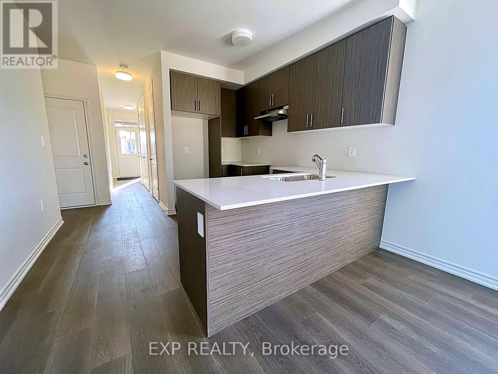 83 Rackham Lane, Clarington, Ontario  L1E 0M1 - Photo 4 - E13648192