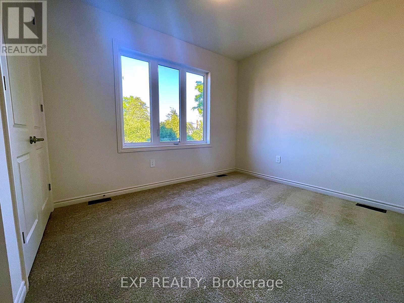 83 Rackham Lane, Clarington, Ontario  L1E 0M1 - Photo 8 - E13648192