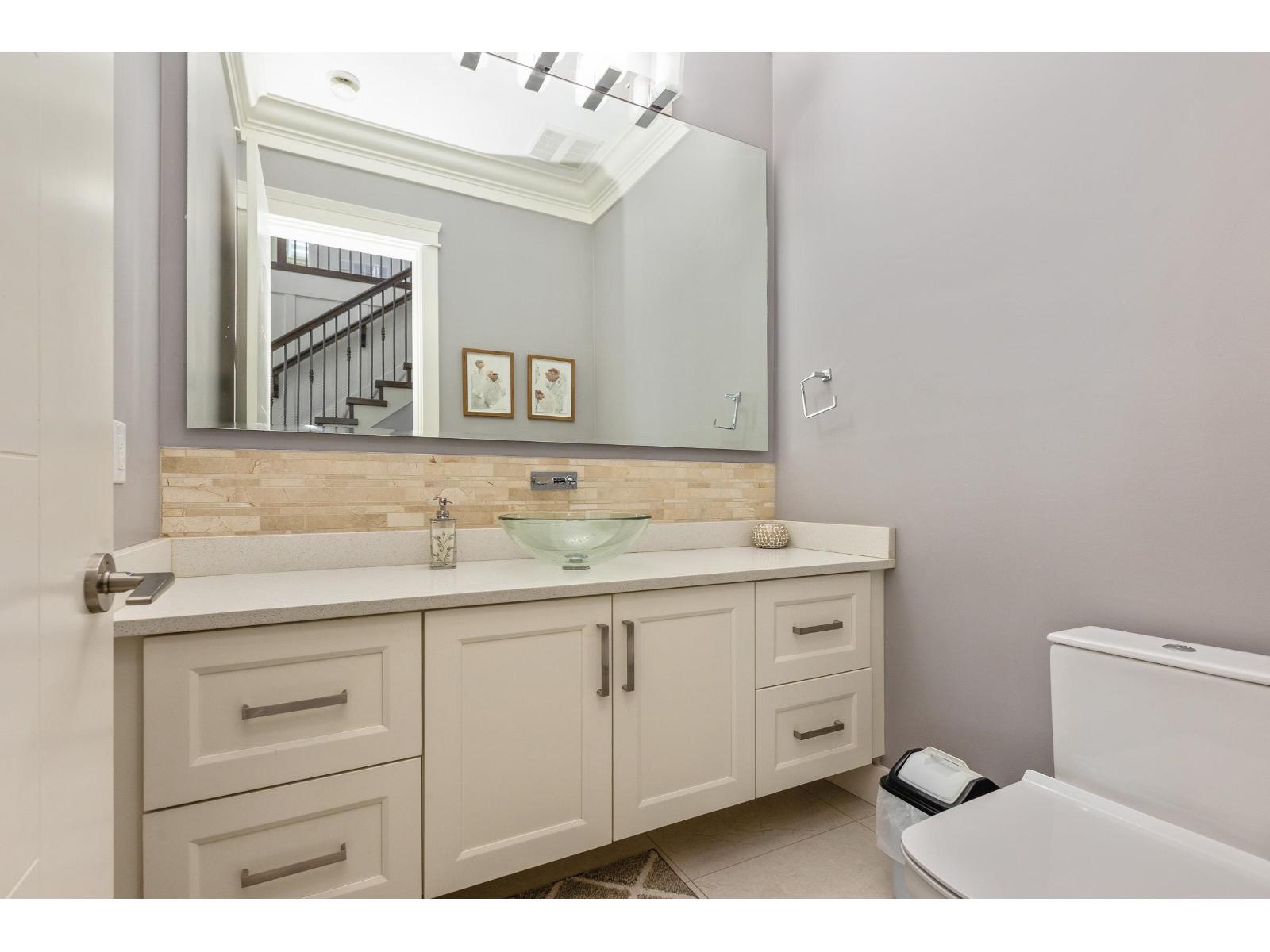 18833 54a Avenue, Surrey, British Columbia  V3S 6R4 - Photo 17 - R3153309