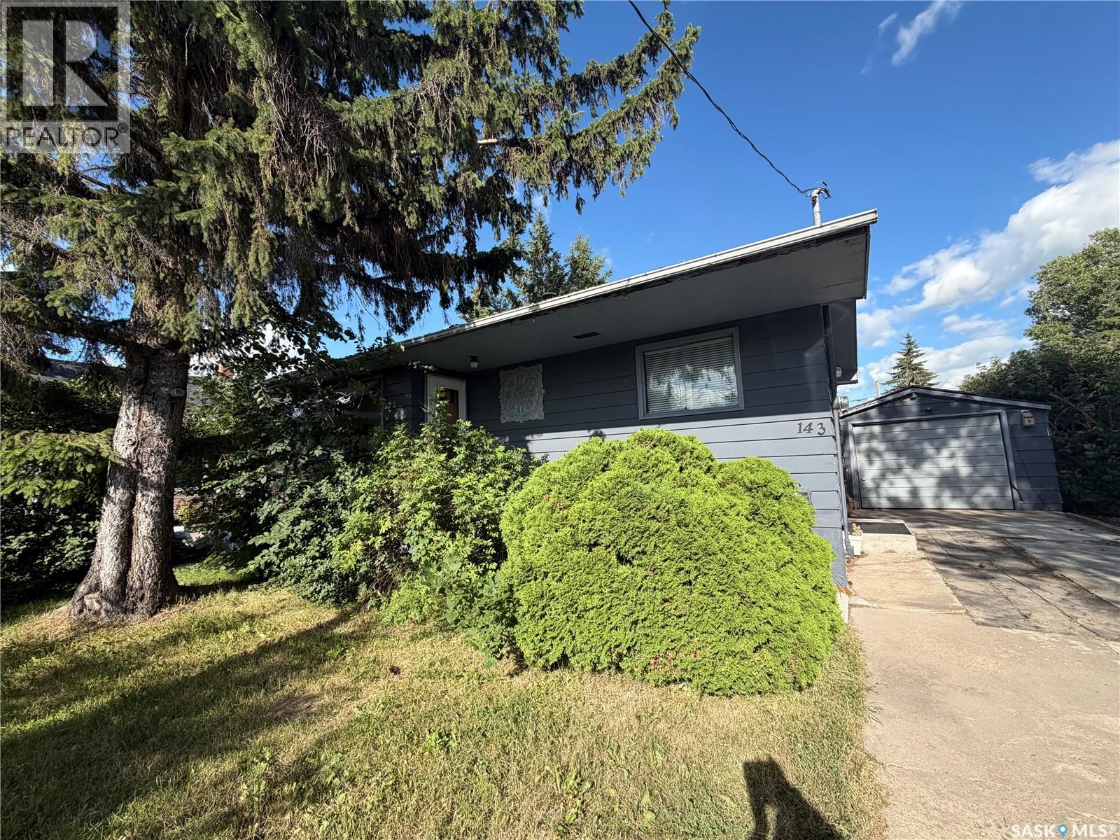 143 Gladstone AVENUE N, Yorkton, Saskatchewan