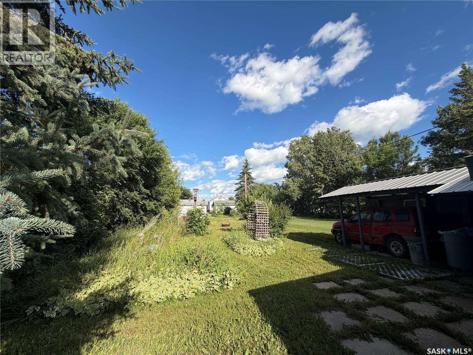 143 Gladstone Avenue N, Yorkton, Saskatchewan  S3N 2A7 - Photo 2 - SK044850
