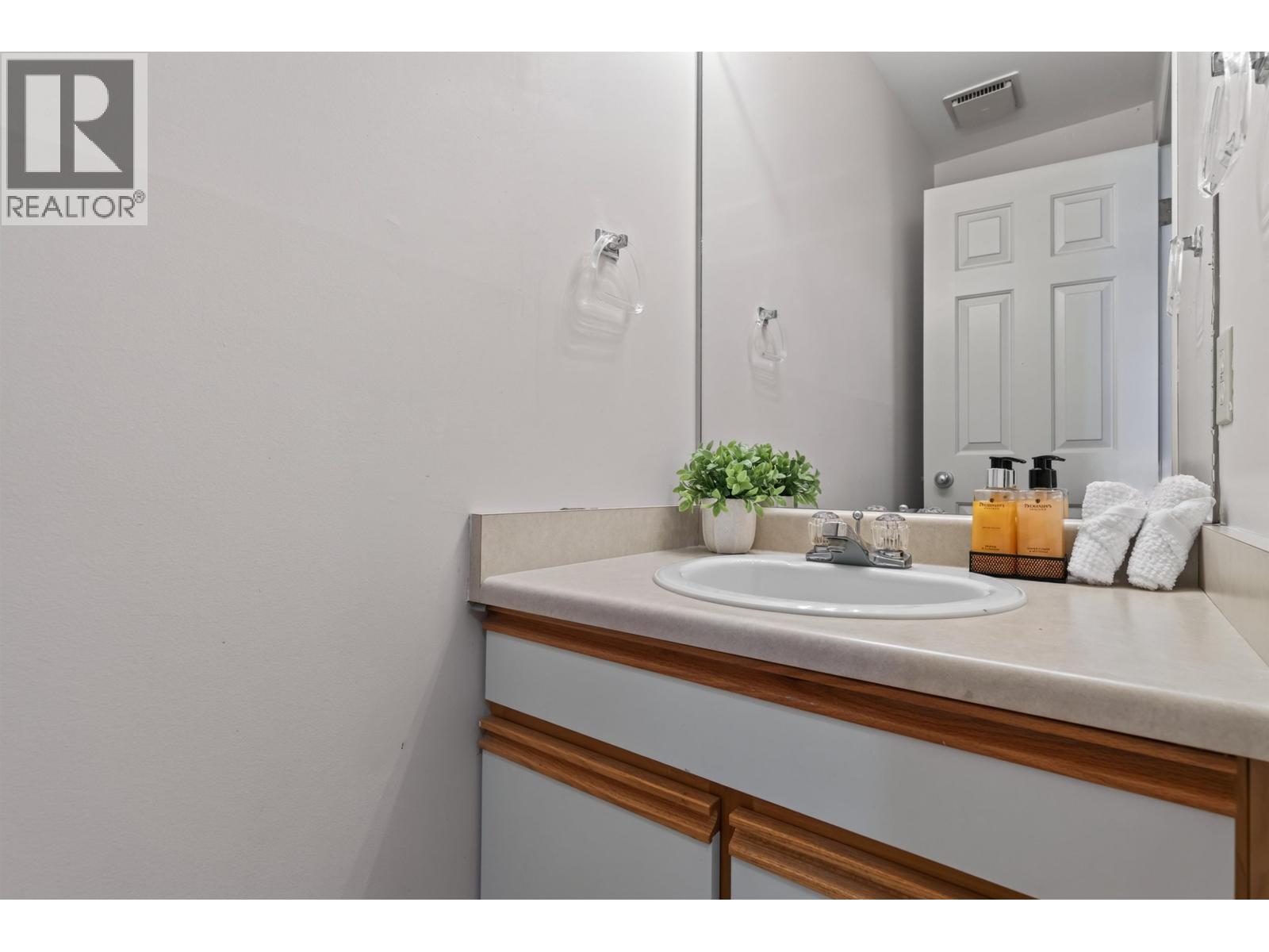 103 5025 Sanders Street, Burnaby, British Columbia  V5H 1S8 - Photo 16 - R3151433