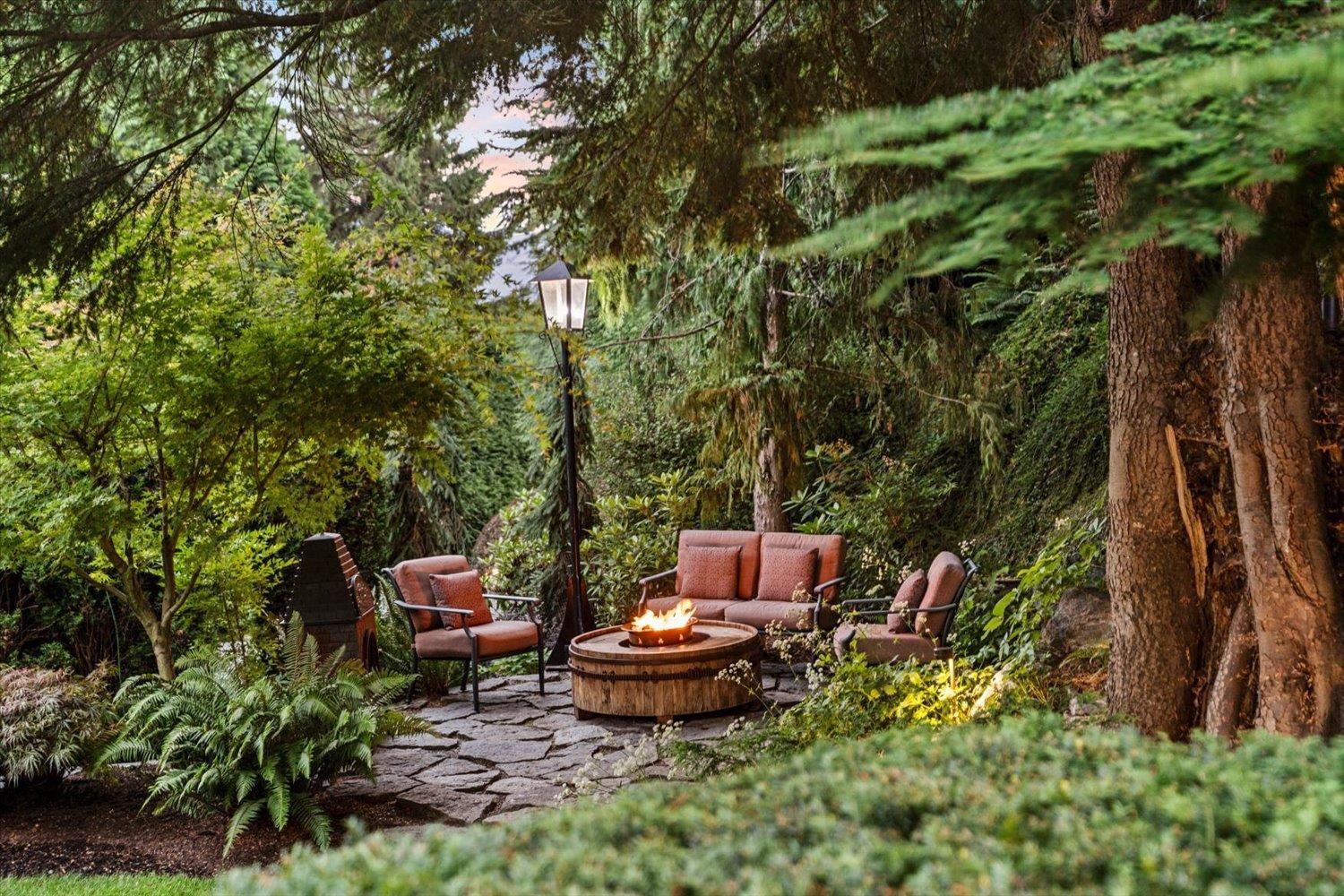 9953 Stonegate Place, Little Mountain, Chilliwack, British Columbia  V2P 7W9 - Photo 36 - R3152141
