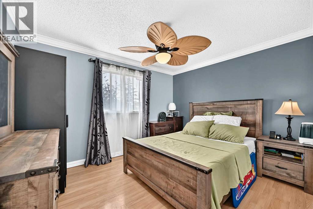 3321 56 Street NE, Calgary, Alberta  T1Y 3Y7 - Photo 11 - A2297717