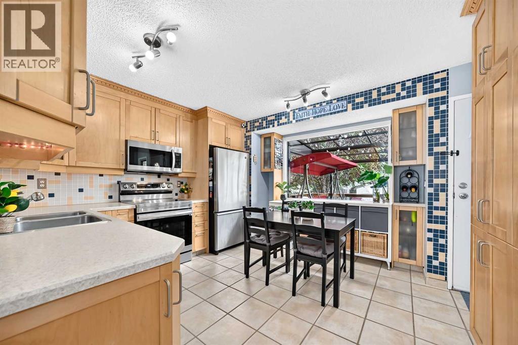 3321 56 Street NE, Calgary, Alberta  T1Y 3Y7 - Photo 9 - A2297717