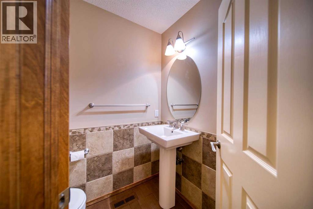 329 Springmere Way, Chestermere, Alberta  t1x 1n9 - Photo 23 - A2321034
