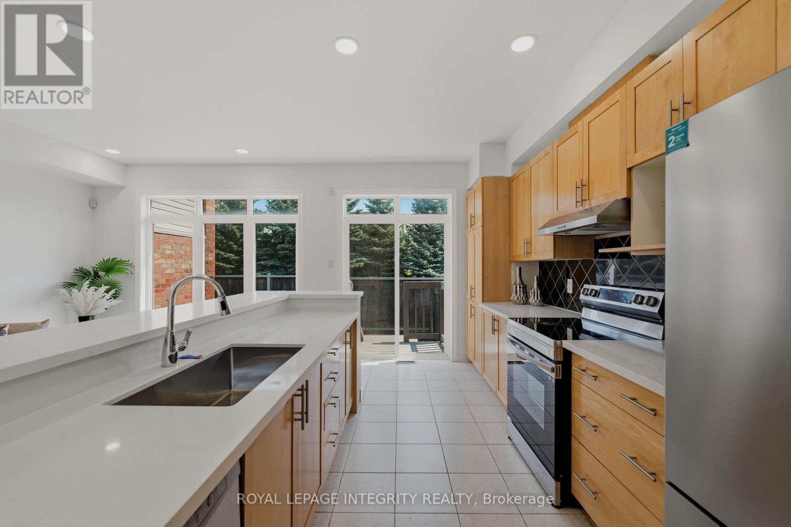 531 Remnor Avenue, Ottawa, Ontario  K2T 0A4 - Photo 16 - X13648254