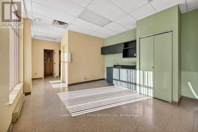 202 - 133 King Street W, Brockville, Ontario K6V 6Z1 - Photo 21 - X13648224