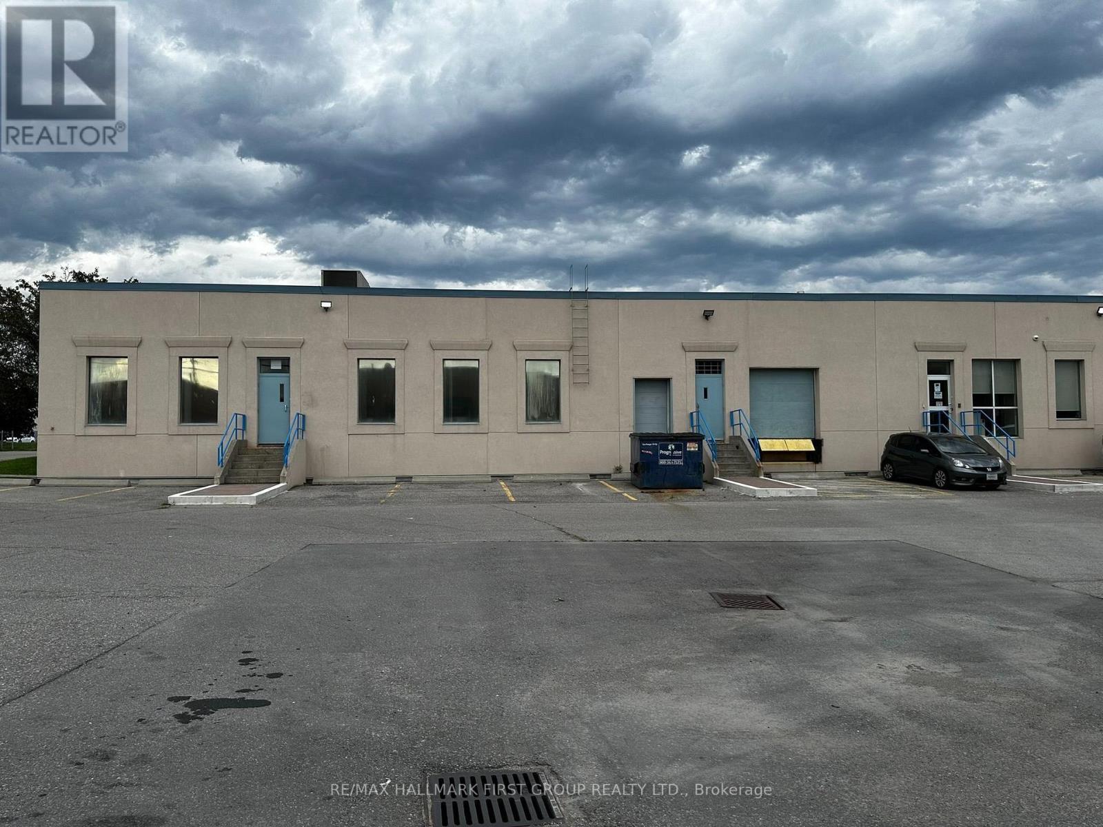 5 - 126 Commercial Avenue, Ajax, Ontario  L1S 2H5 - Photo 12 - E13648256