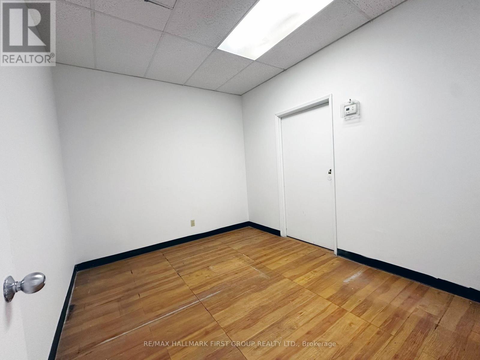 5 - 126 Commercial Avenue, Ajax, Ontario  L1S 2H5 - Photo 9 - E13648256