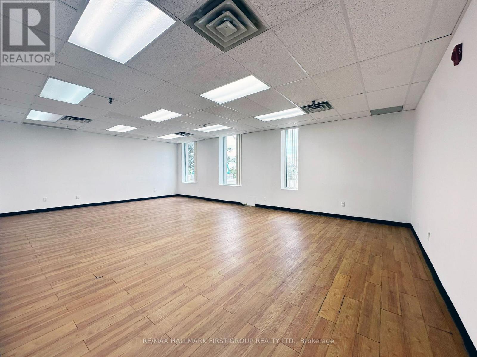 1&3 - 126 Commercial Avenue, Ajax, Ontario  L1S 2H5 - Photo 10 - E13648264