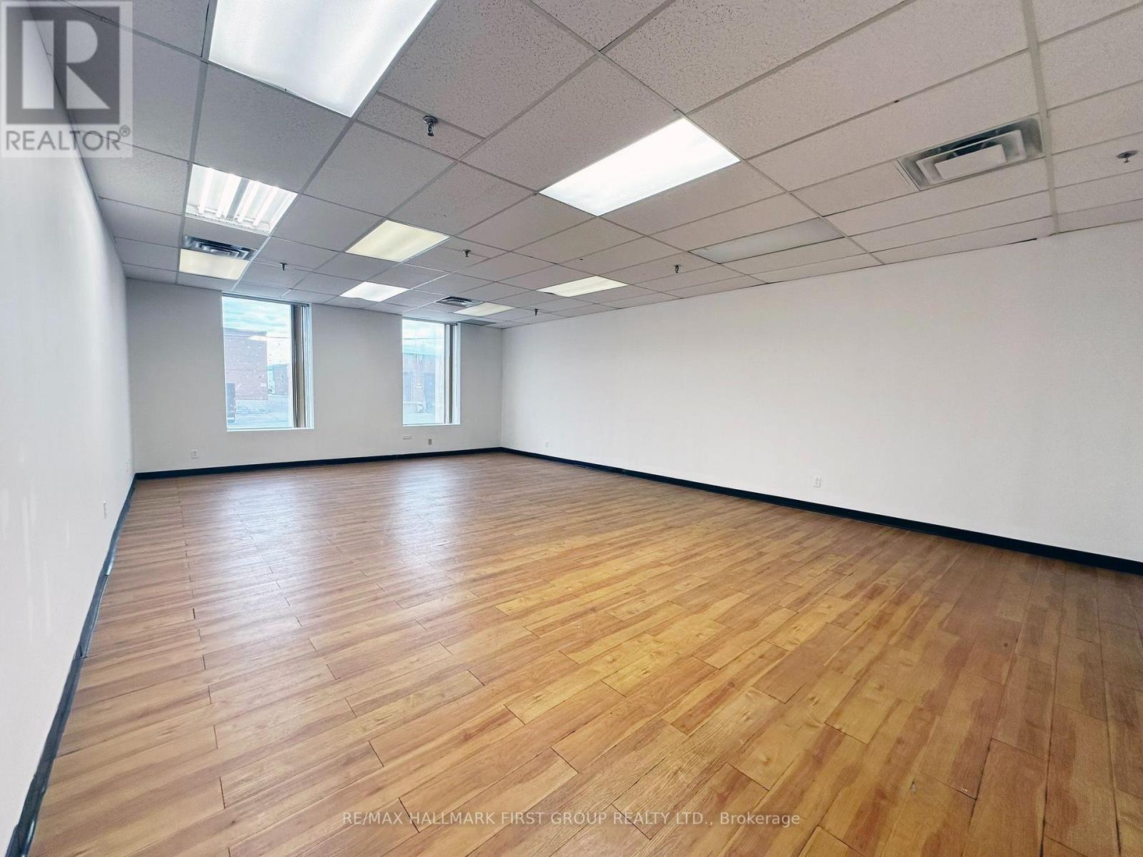 1&3 - 126 Commercial Avenue, Ajax, Ontario  L1S 2H5 - Photo 11 - E13648264