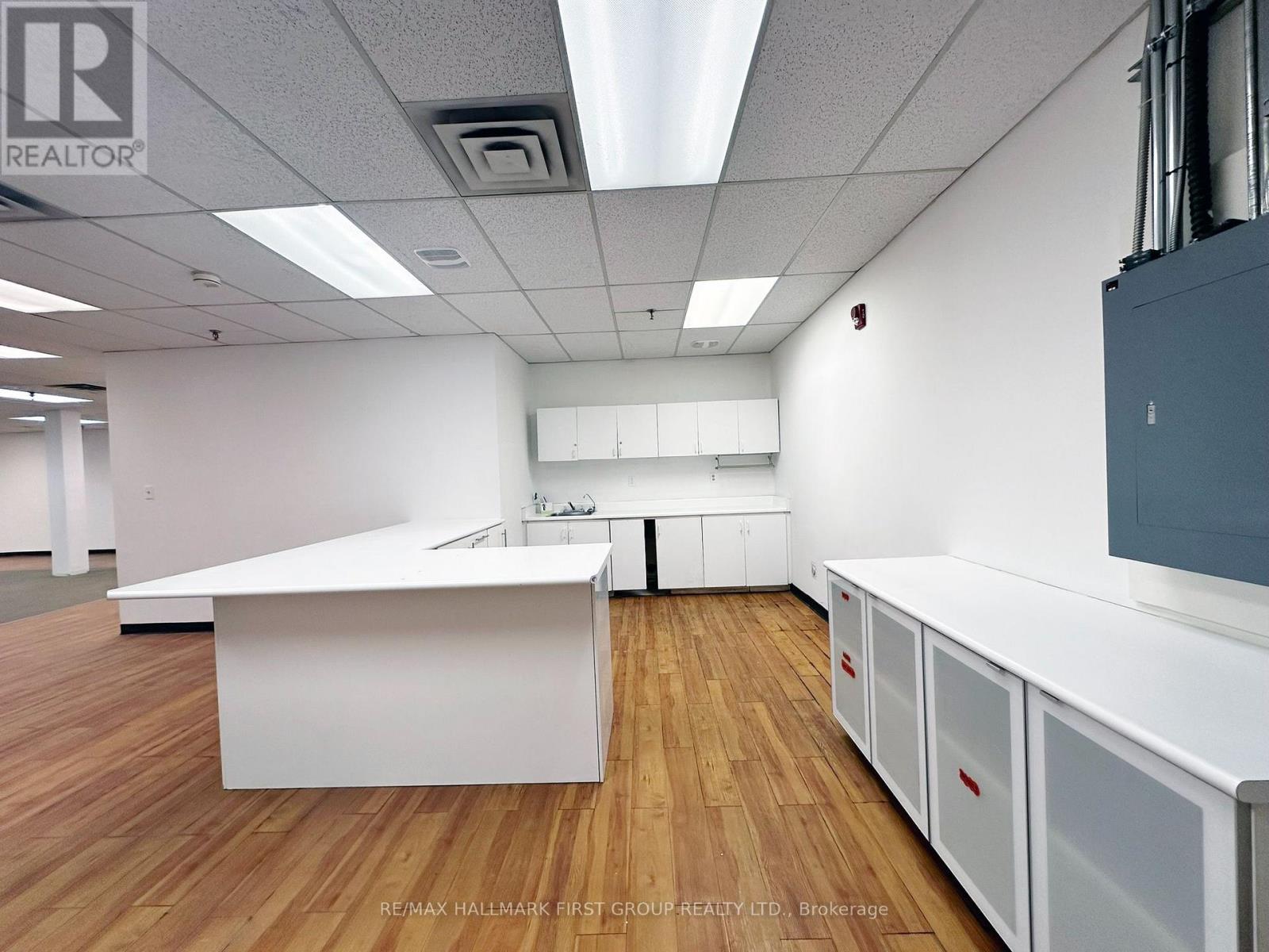 1&3 - 126 Commercial Avenue, Ajax, Ontario  L1S 2H5 - Photo 14 - E13648264