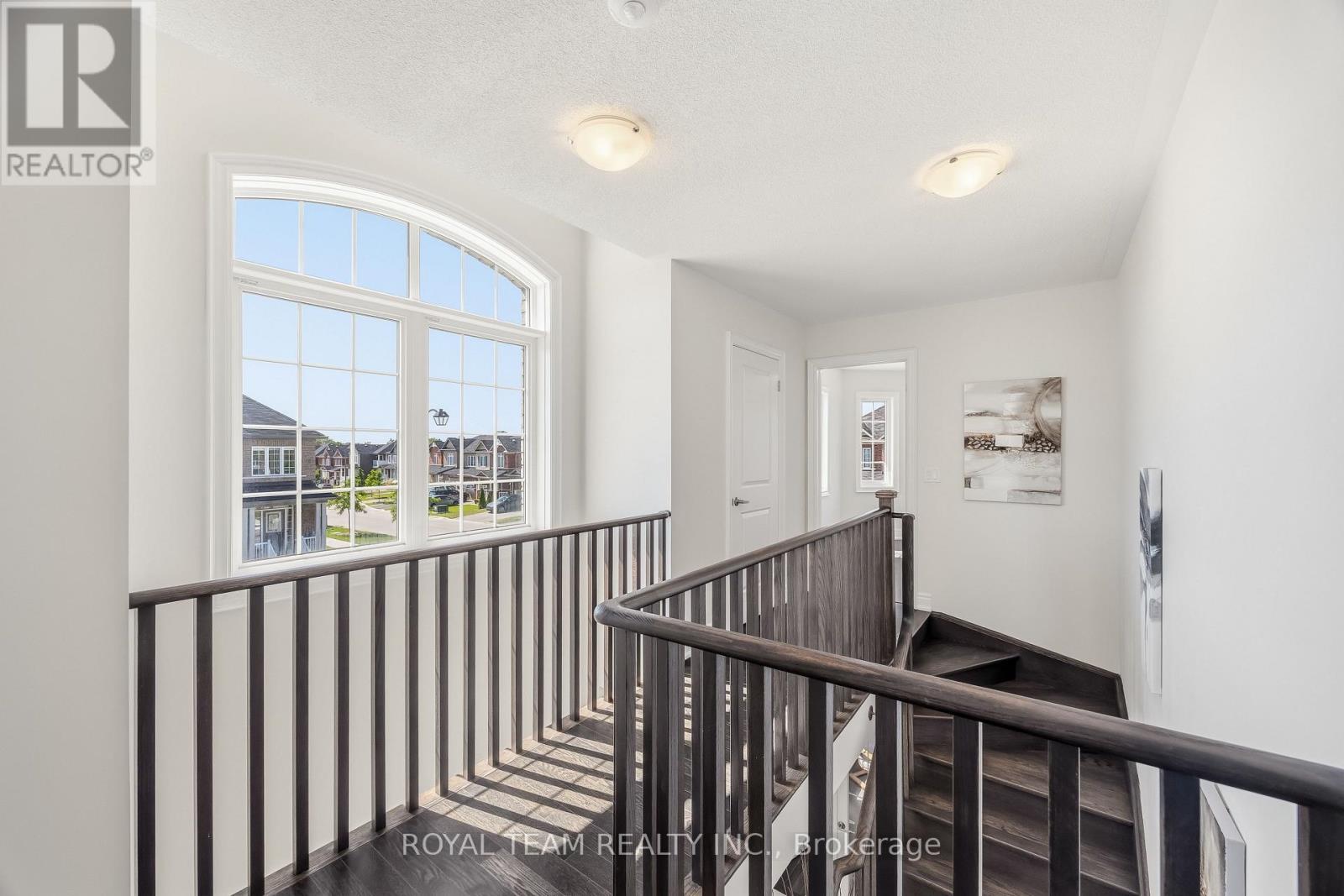 97 Kingknoll Crescent, Georgina, Ontario  L4P 0C9 - Photo 18 - N13648266