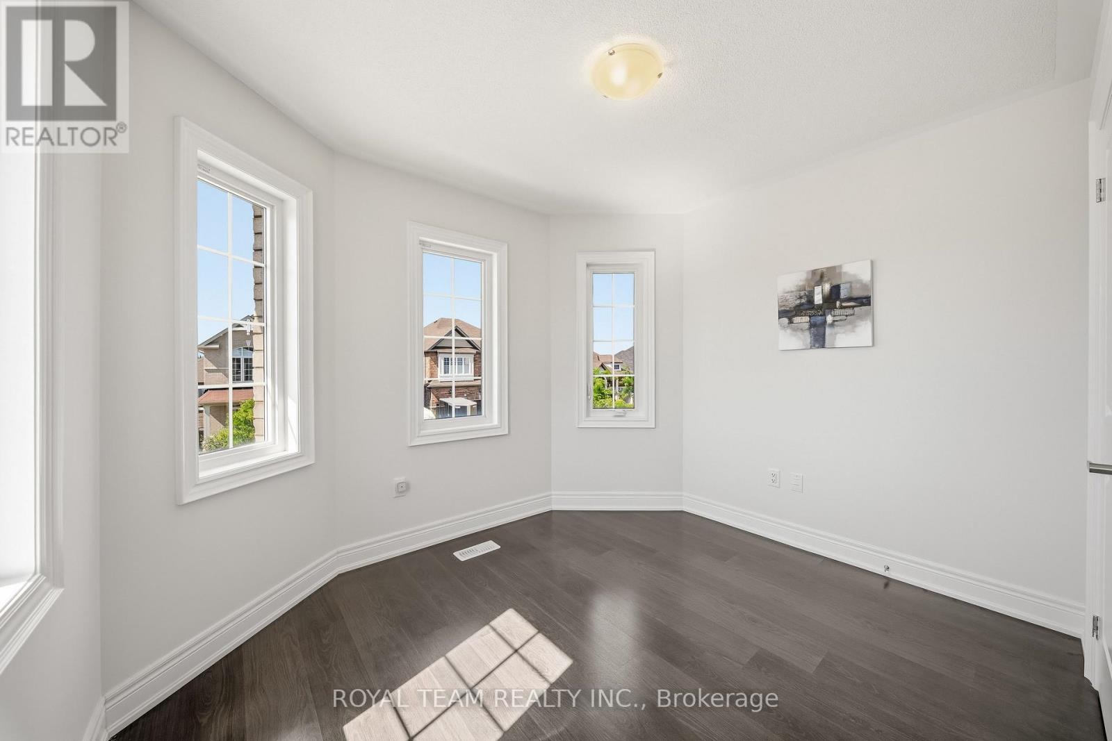 97 Kingknoll Crescent, Georgina, Ontario  L4P 0C9 - Photo 26 - N13648266