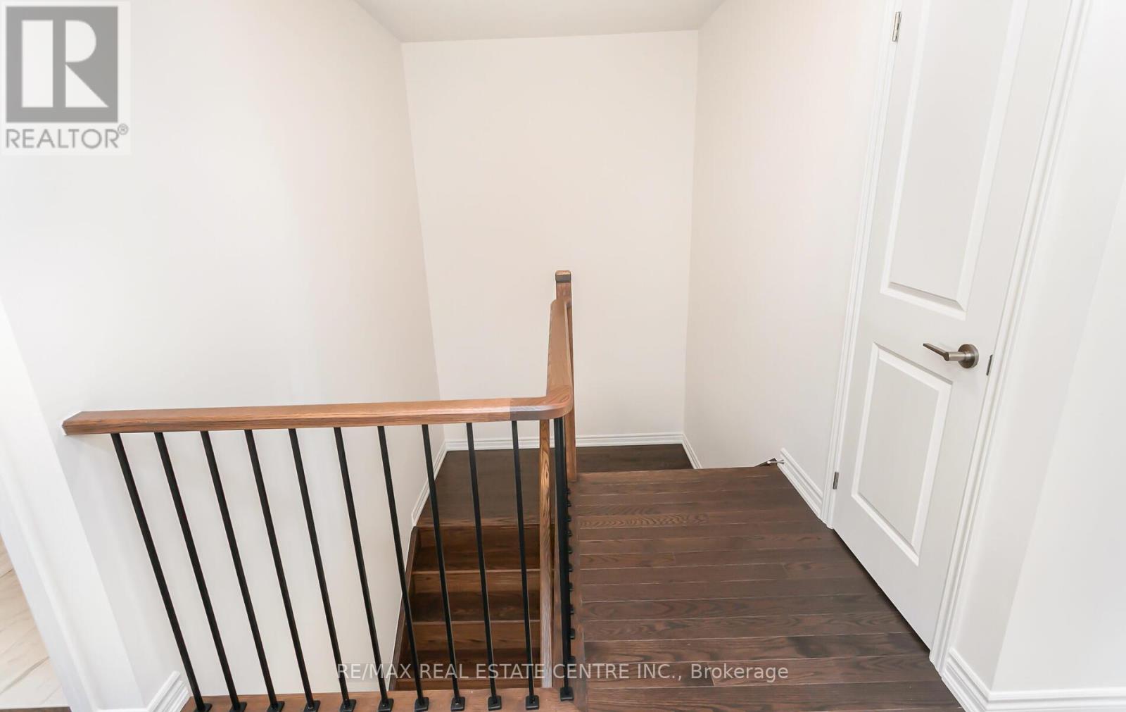 37 Gemini Drive, Barrie, Ontario  L9J 0P5 - Photo 19 - S13648232