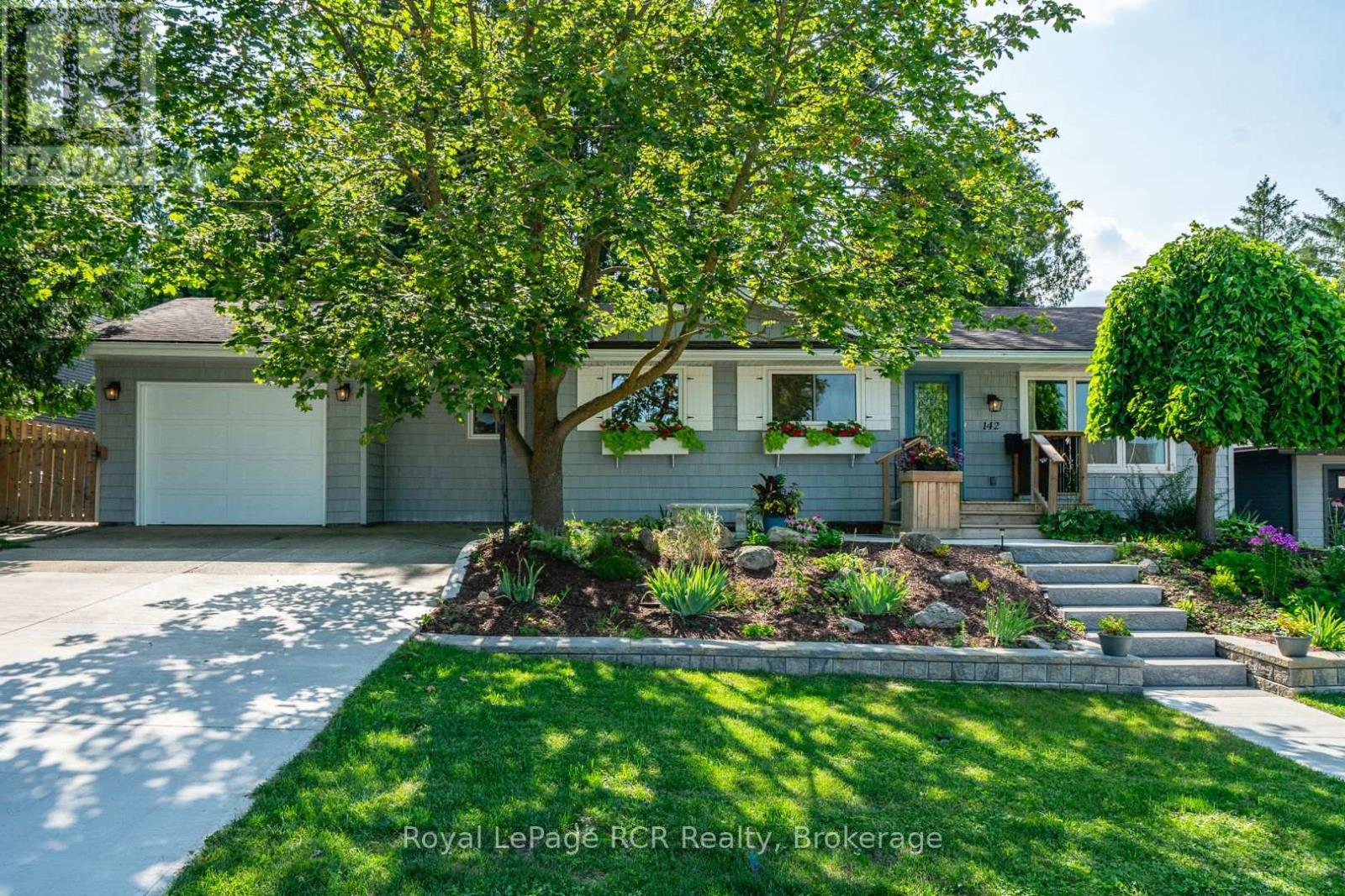 142 12TH AVENUE, Hanover, Ontario