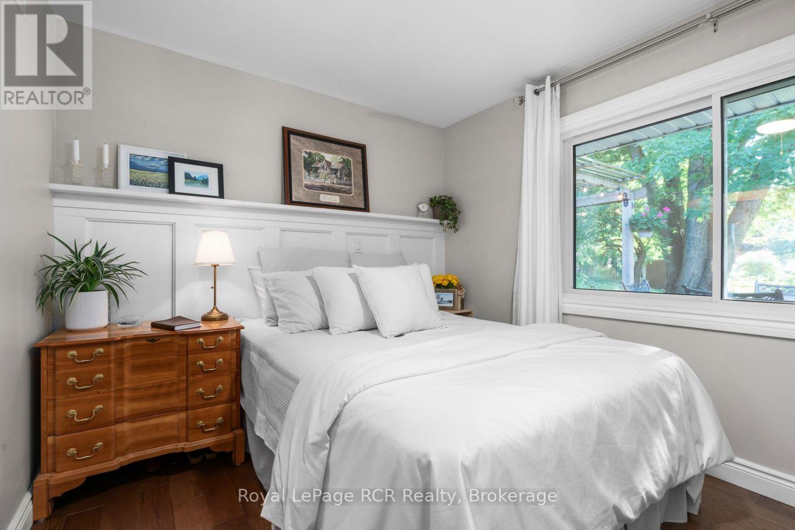 142 12th Avenue, Hanover, Ontario  N4N 2S7 - Photo 20 - X13648240