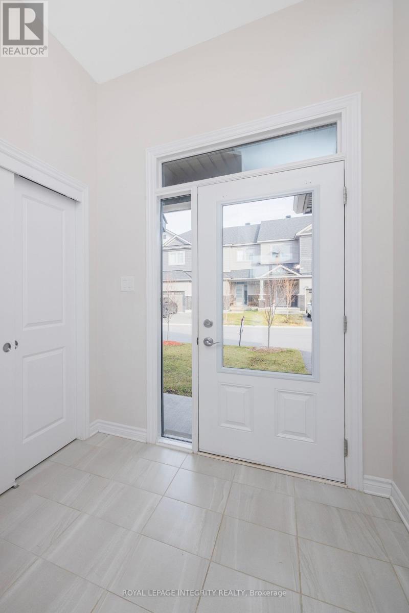 529 Enclave Lane, Clarence-Rockland, Ontario  K4K 0M8 - Photo 3 - X13606100