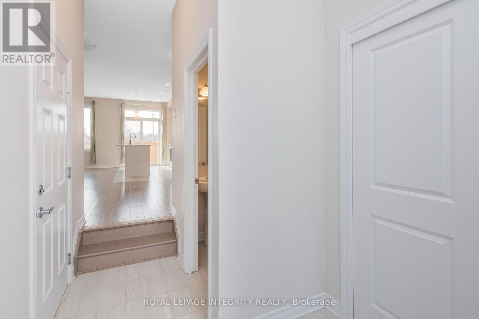 529 Enclave Lane, Clarence-Rockland, Ontario  K4K 0M8 - Photo 4 - X13606100