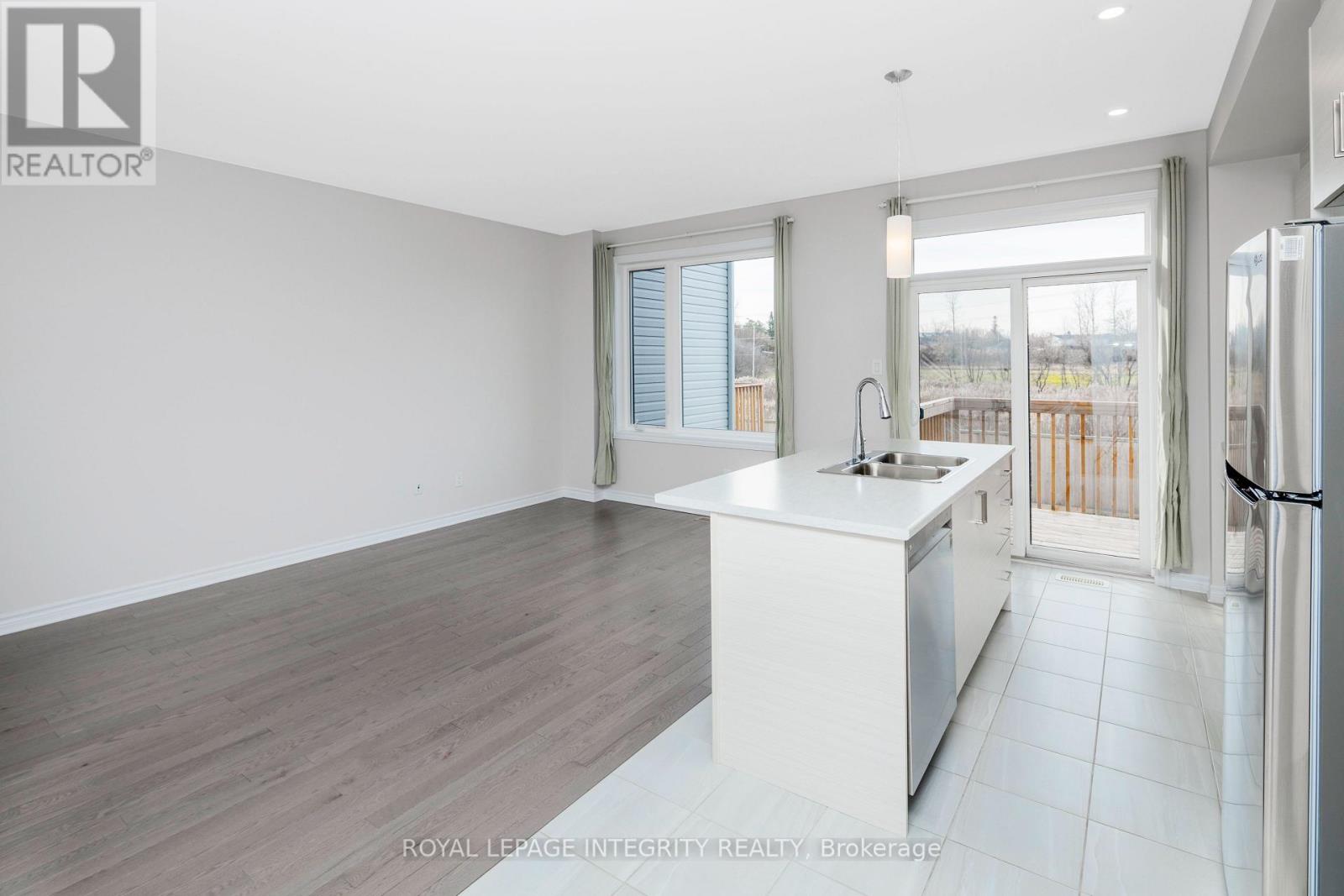 529 Enclave Lane, Clarence-Rockland, Ontario  K4K 0M8 - Photo 8 - X13606100