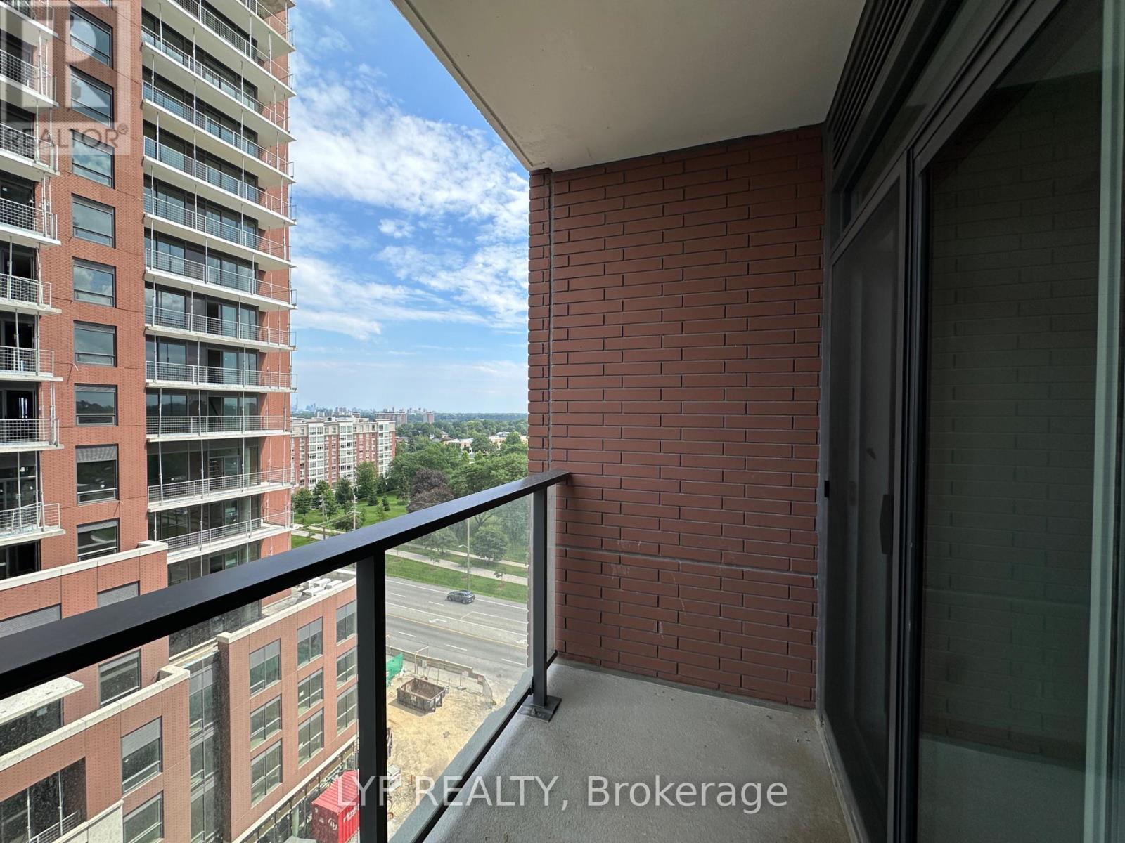 922 - 4010 Eglinton Avenue W, Toronto, Ontario  M9A 0G5 - Photo 12 - W13648226