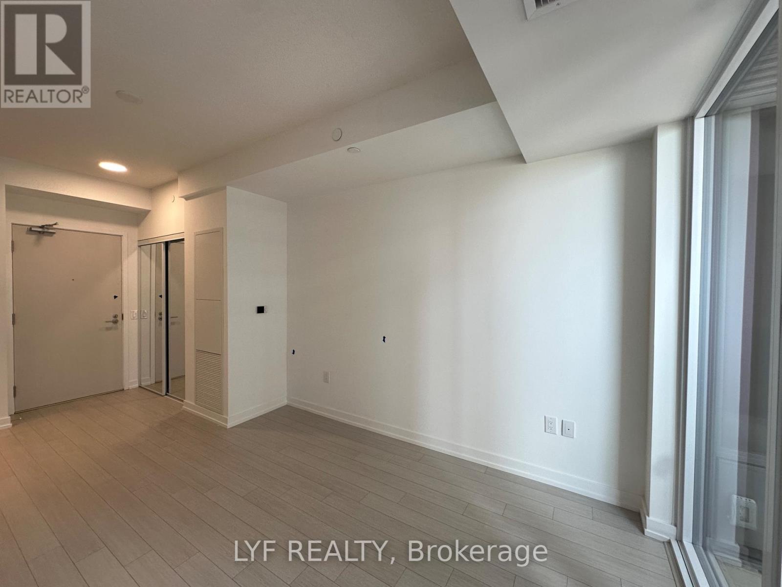 922 - 4010 Eglinton Avenue W, Toronto, Ontario  M9A 0G5 - Photo 3 - W13648226