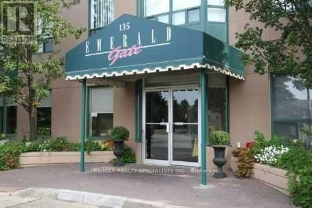 1204 - 135 HILLCREST AVENUE, Mississauga, Ontario