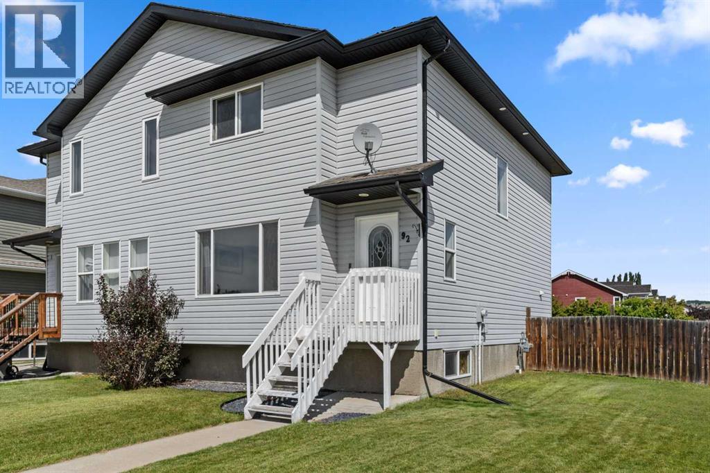 92 Wellwood Drive, Whitecourt, Alberta  T7S 0B6 - Photo 1 - A2334522