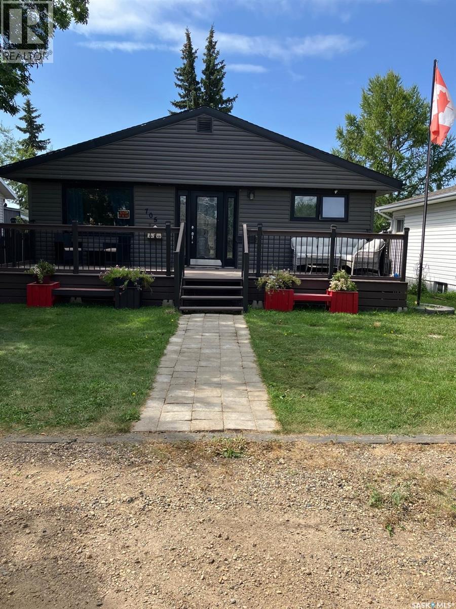 705 Prospect AVENUE, Oxbow, Saskatchewan