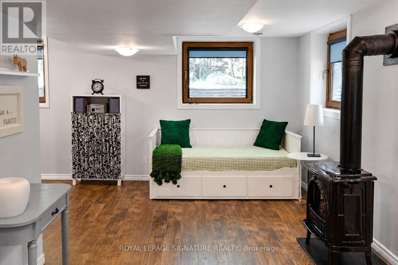 23 Crown Court, Tiny, Ontario L9M 0J1 - Photo 19 - S13648084