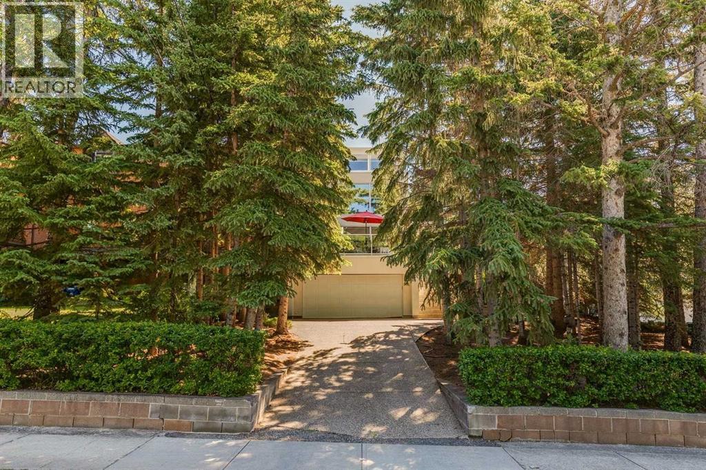 914 7a Street Nw, Calgary, Alberta  T2M 3J3 - Photo 2 - A2279552