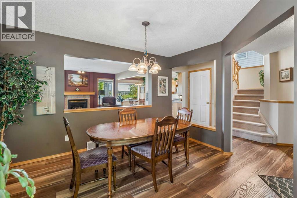 132 Hidden Ranch Crescent Nw, Calgary, Alberta  T3A 5W3 - Photo 9 - A2318654
