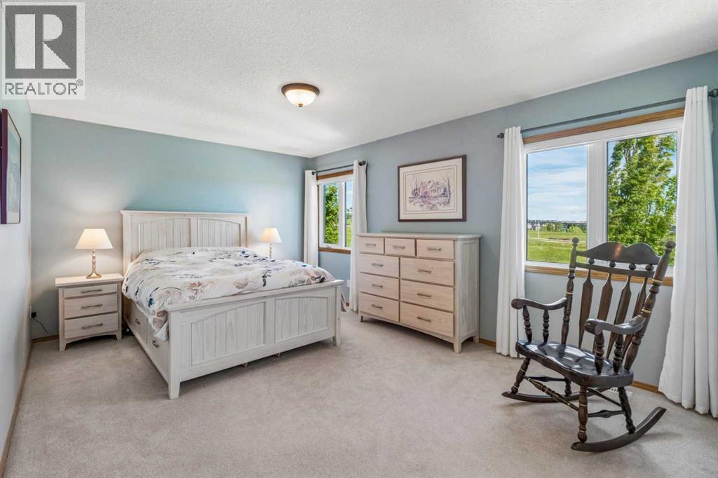 132 Hidden Ranch Crescent Nw, Calgary, Alberta  T3A 5W3 - Photo 15 - A2318654