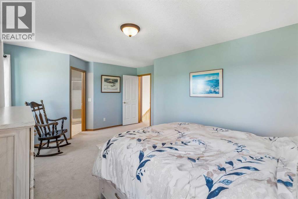 132 Hidden Ranch Crescent Nw, Calgary, Alberta  T3A 5W3 - Photo 16 - A2318654