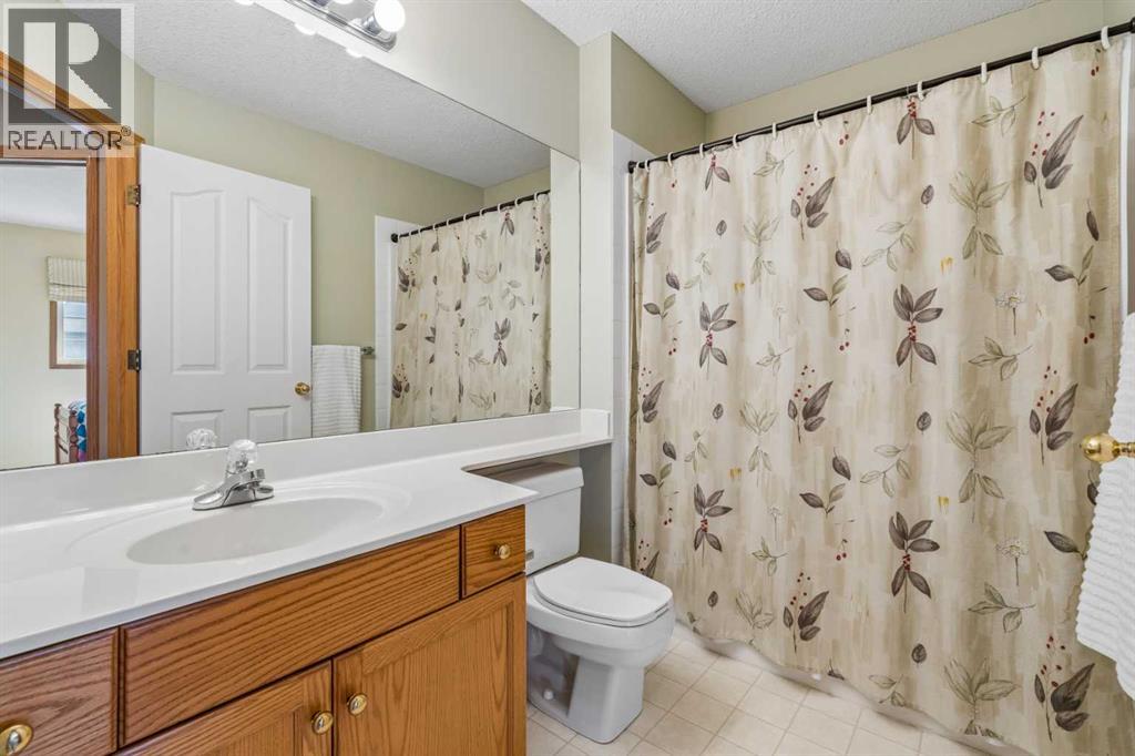 132 Hidden Ranch Crescent Nw, Calgary, Alberta  T3A 5W3 - Photo 26 - A2318654