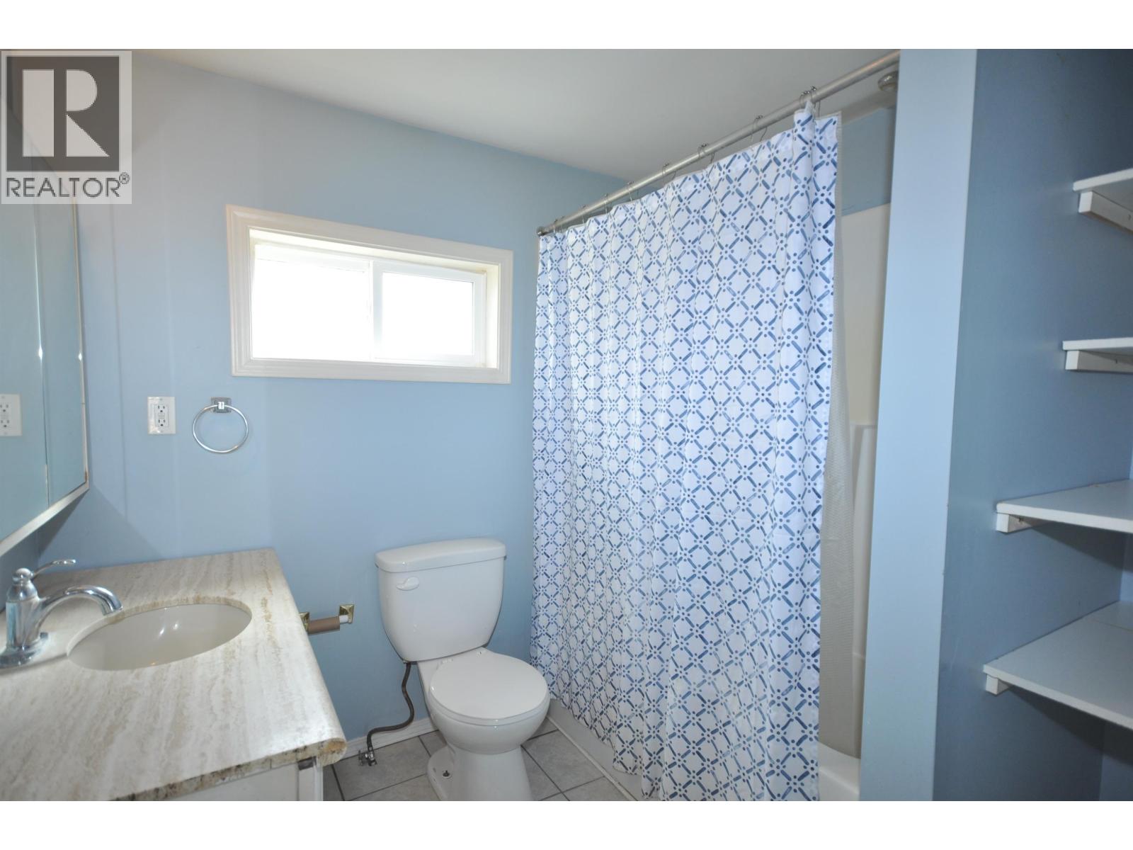 3238 Hinsche Road, 150 Mile House, British Columbia  V0K 2G0 - Photo 20 - R3105083