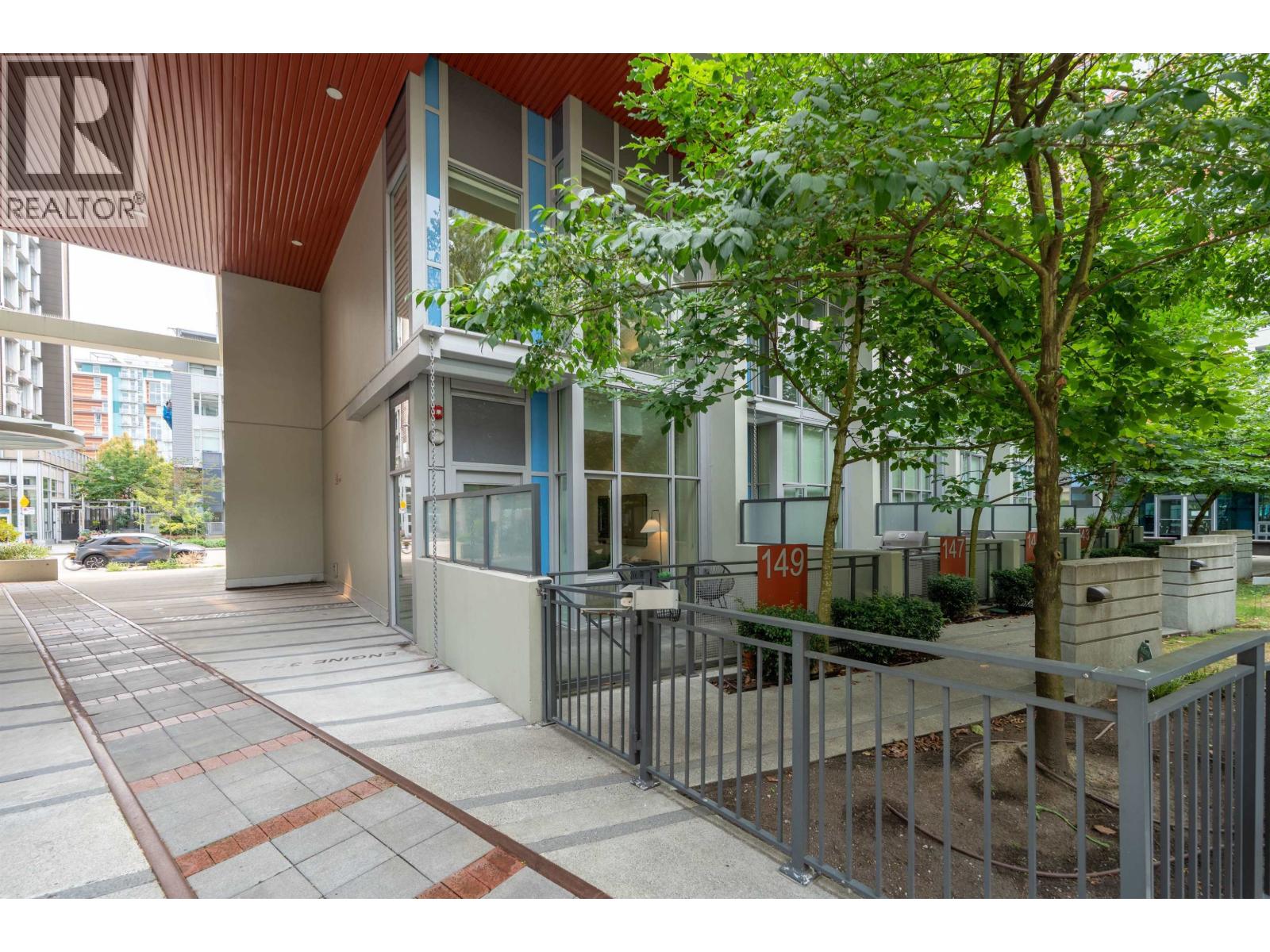 149 E 1st Avenue, Vancouver, British Columbia V6A 0E8 - Photo 18 - R3153628