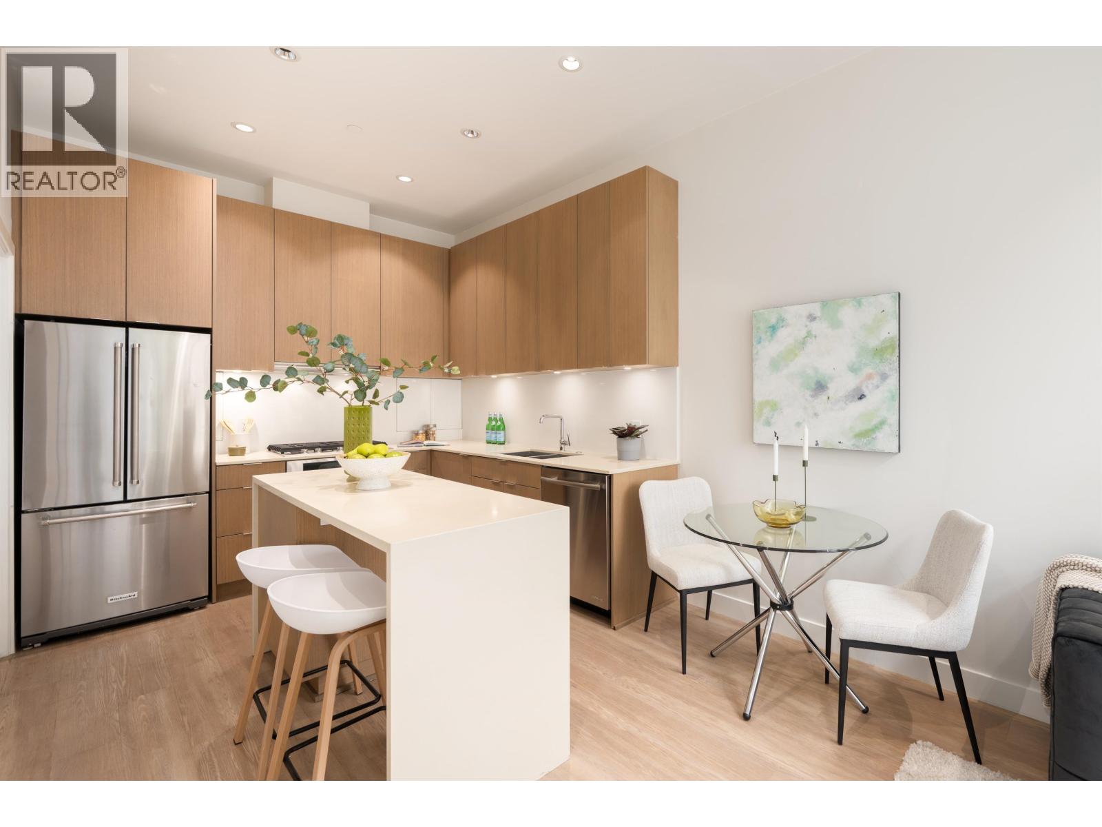149 E 1st Avenue, Vancouver, British Columbia V6A 0E8 - Photo 5 - R3153628