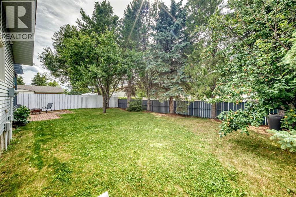 5812 60 Street, Ponoka, Alberta  T4J 1L3 - Photo 37 - A2333546