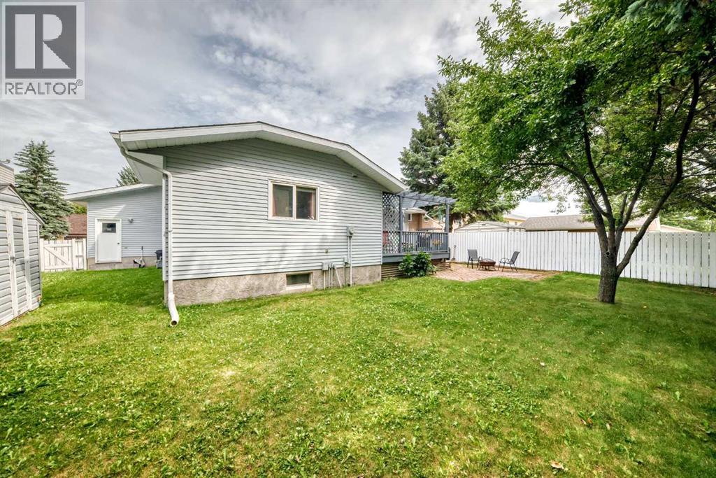 5812 60 Street, Ponoka, Alberta  T4J 1L3 - Photo 38 - A2333546