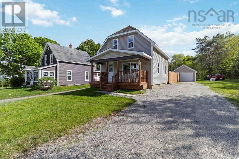 57 St Phillips Street, Bridgewater, Nova Scotia