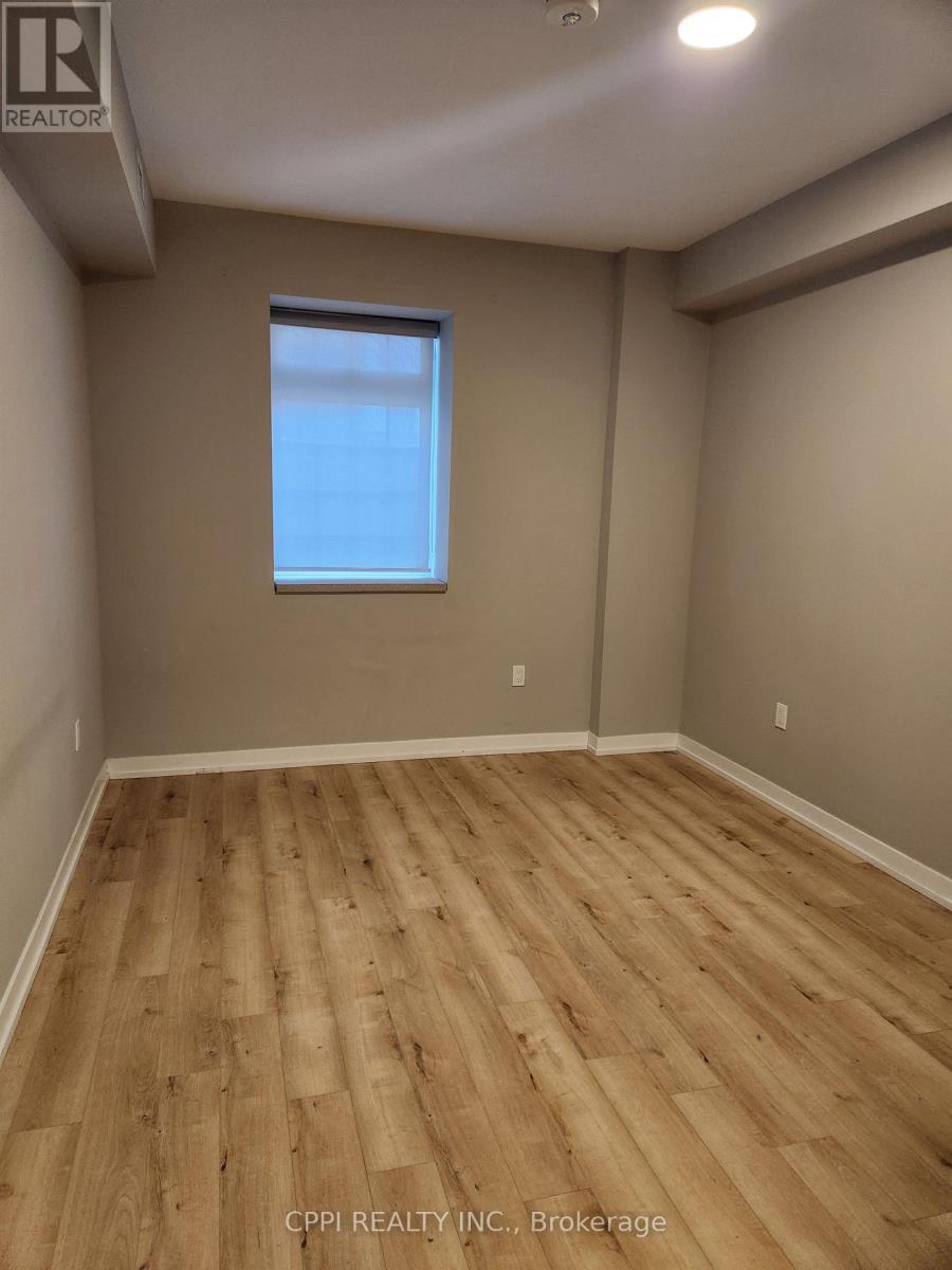 216 - 70 King Street E, Oshawa, Ontario L1H 0A2 - Photo 4 - E13648278