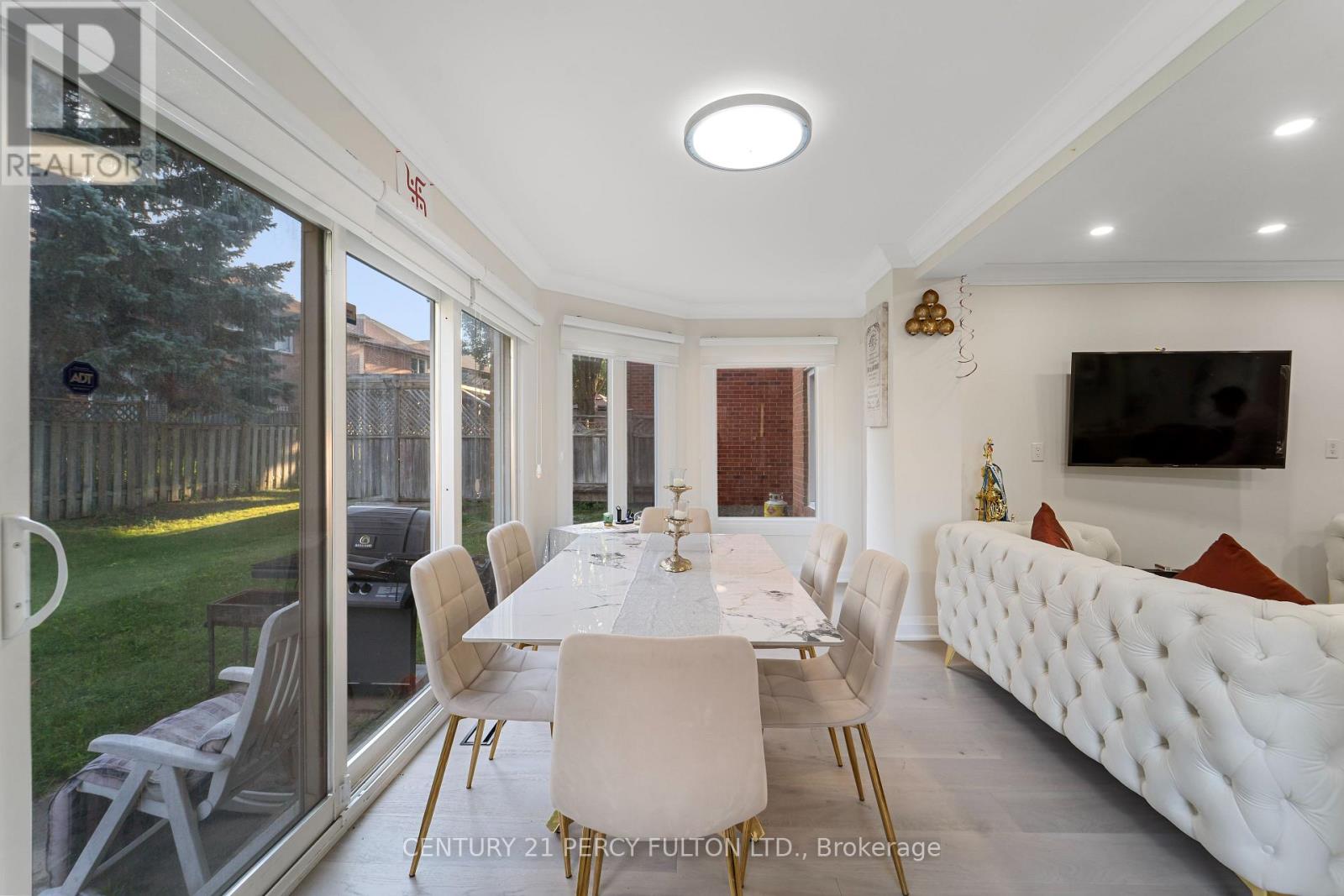 1071 Glenanna Road, Pickering, Ontario L1V 5E1 - Photo 17 - E13648280