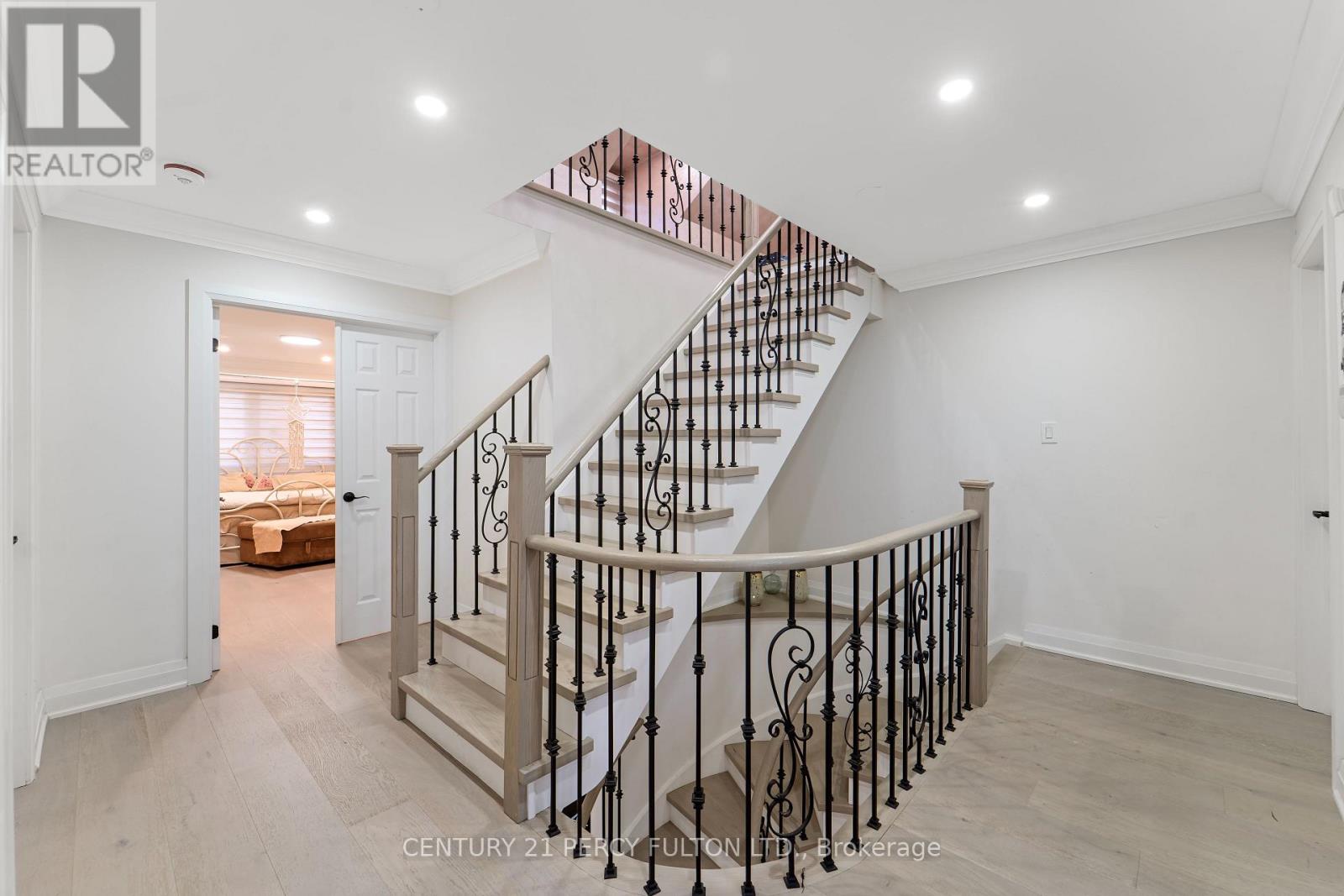 1071 Glenanna Road, Pickering, Ontario L1V 5E1 - Photo 23 - E13648280
