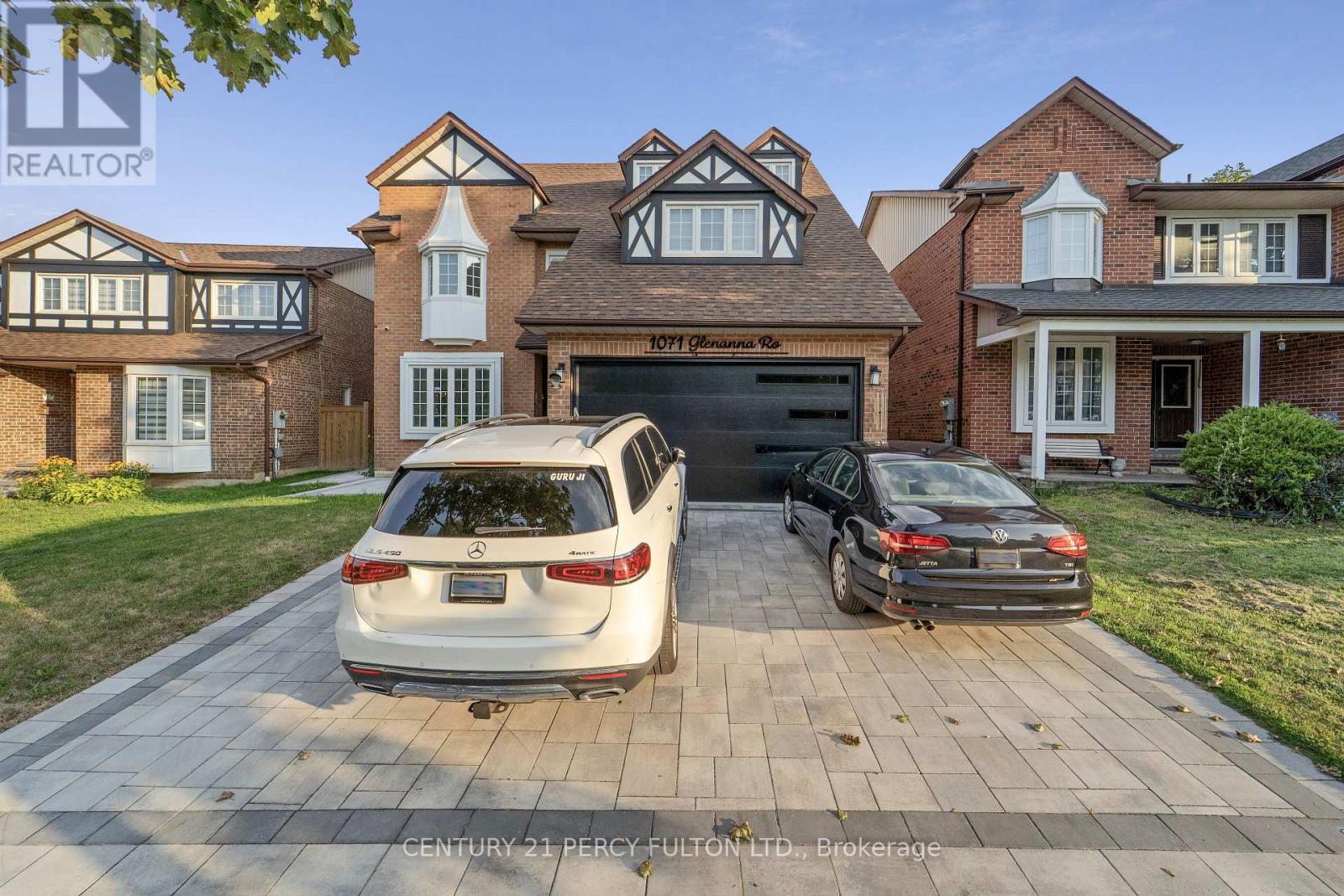 1071 Glenanna Road, Pickering, Ontario L1V 5E1 - Photo 3 - E13648280