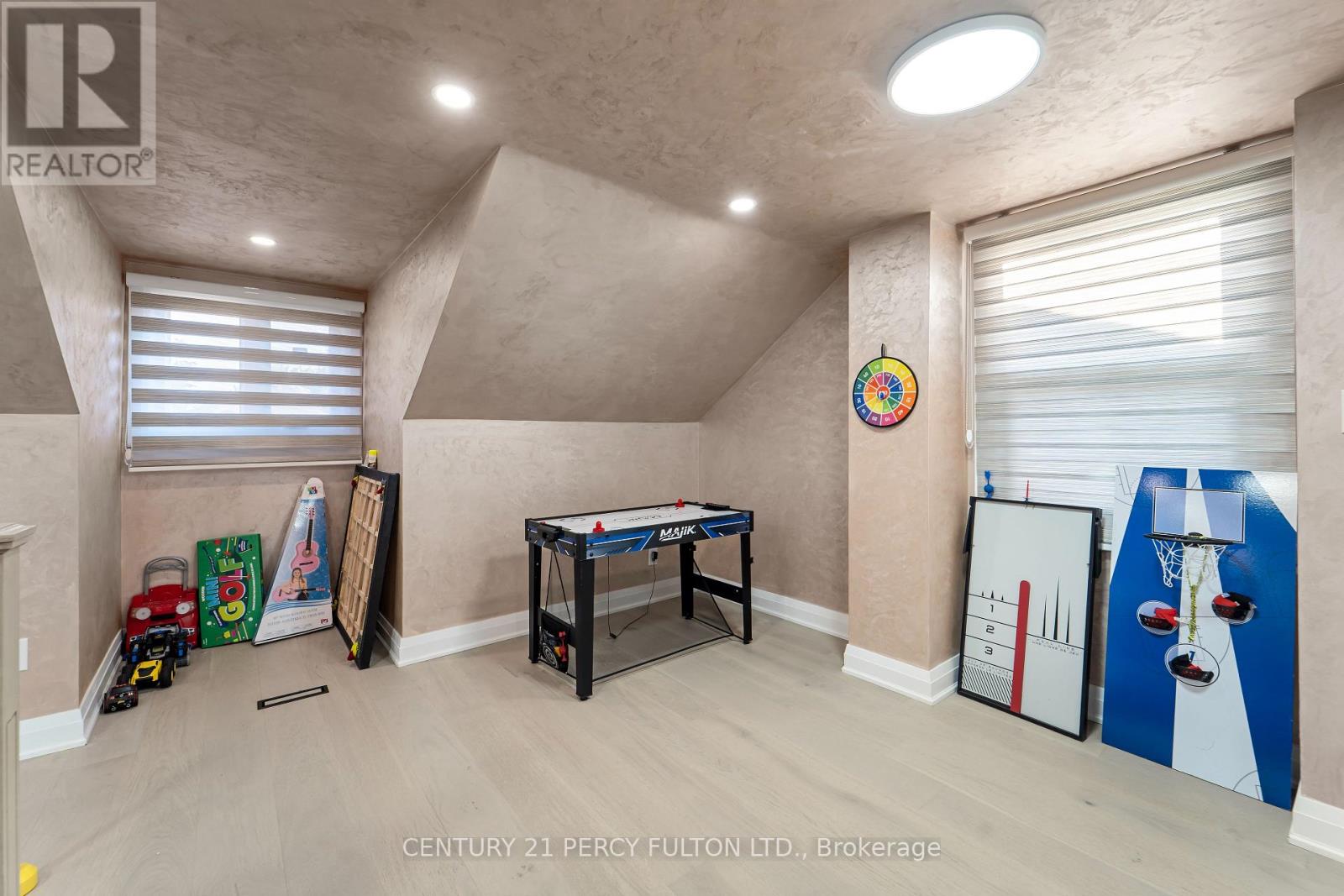 1071 Glenanna Road, Pickering, Ontario L1V 5E1 - Photo 41 - E13648280