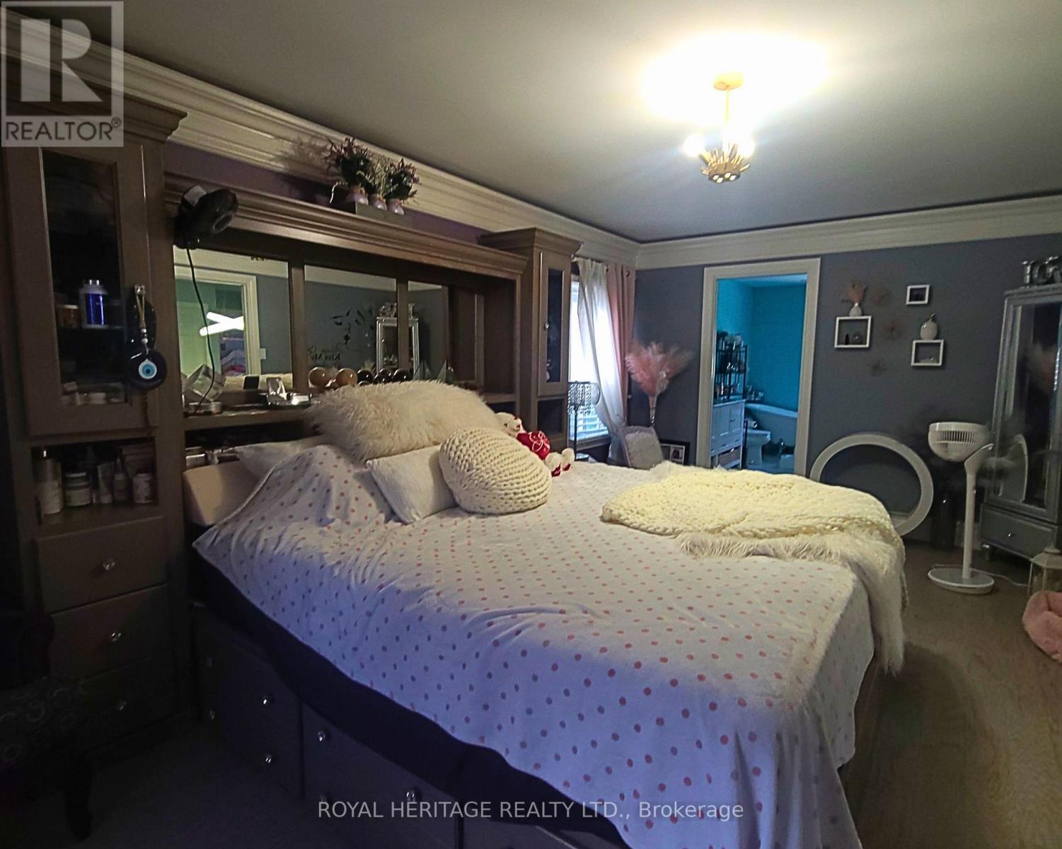 1221 Fieldstone Circle, Pickering, Ontario  L1X 1B9 - Photo 19 - E13648282