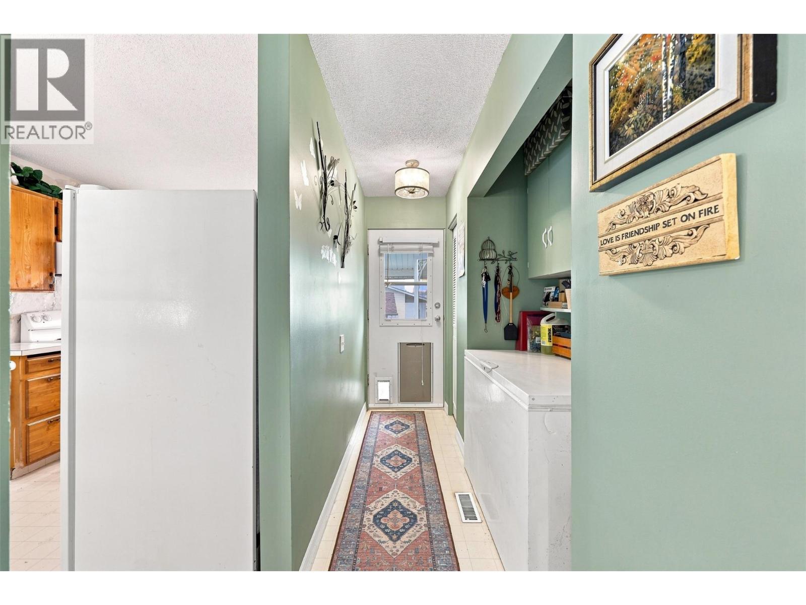 picture 24