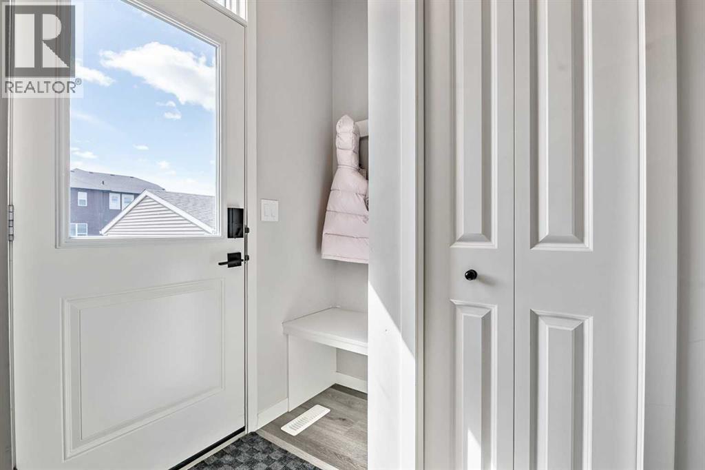 68 Wolf Gate, Okotoks, Alberta  T1S 5T9 - Photo 15 - A2329840